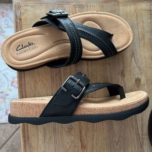 Clarks Brynn Mari Black Leather Sandal